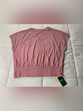 New with tags HALARA top womens size XL
